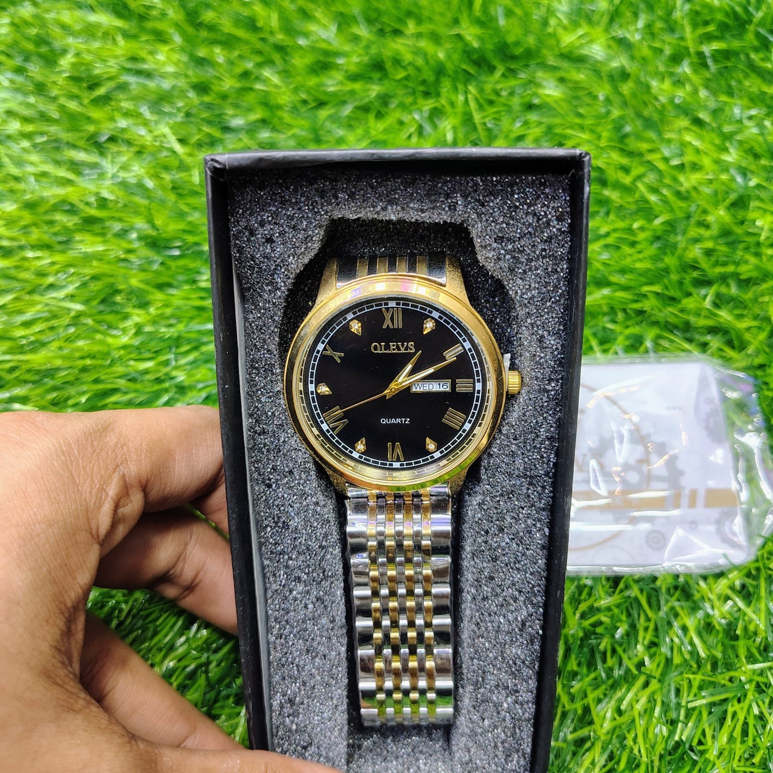 OLEVS 6602 Luxury Watch - Image 2